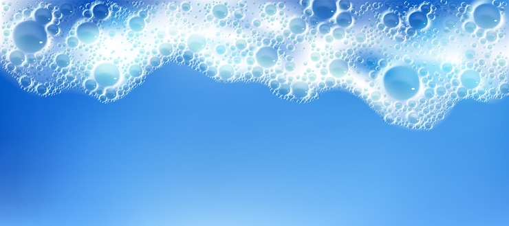 Gratis Vector reinigingsschuim met bubbels, horizontale rand van wit schuimframe, schuimende textuur, vloeibare zeep of shampooschuim
