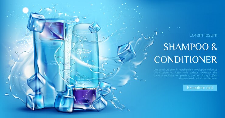 Gratis Vector shampoo en conditioner cosmetische flessen mockup met ijsblokjes en water spatten op blauw