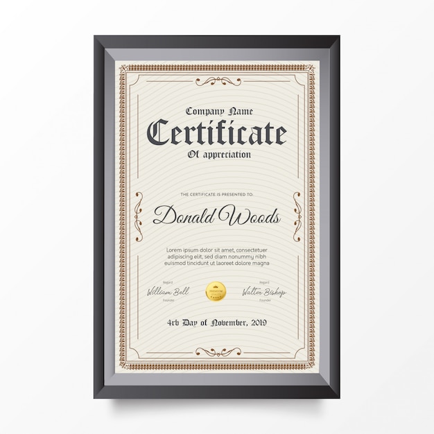 Gratis vector traditionele certificaatverticaal met ornamenten