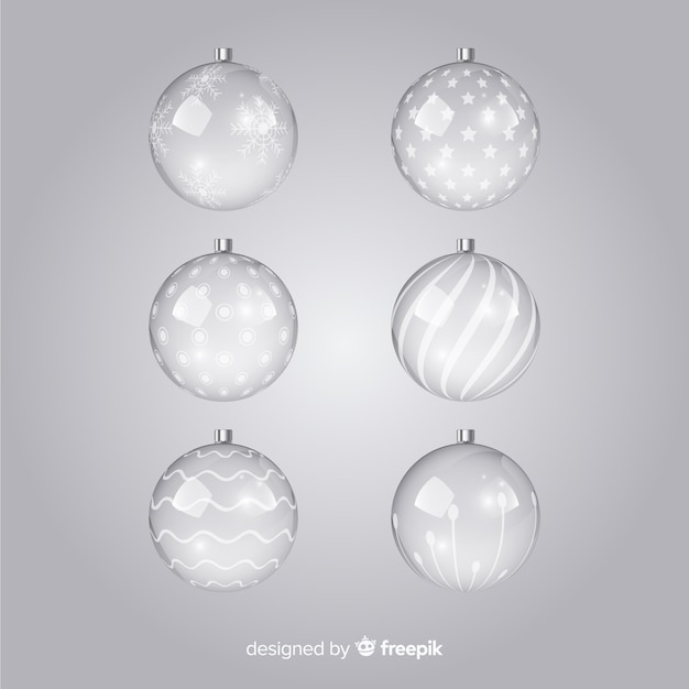 Gratis vector transparante kerstballen ingesteld