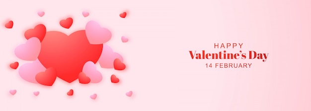Gratis vector valentijnsdag kaart met harten ontwerp