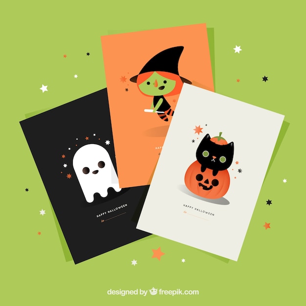 Gratis vector verpakking van drie mooie halloween kaarten