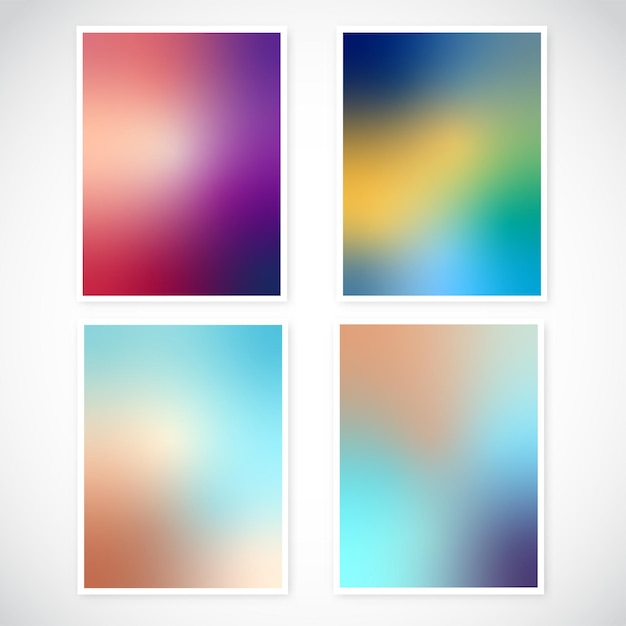 Gratis vector verzameling van vier ontwerpen voor gradiëntomslagen