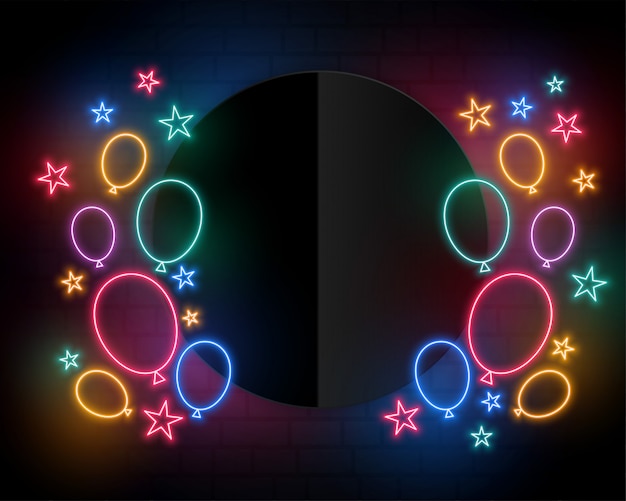 Gratis vector viering verjaardagsballons in neon stijl en tekst ruimte