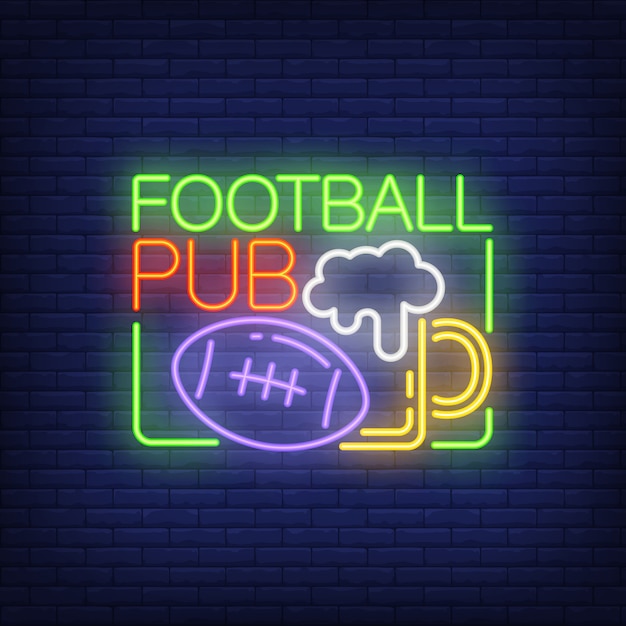 Gratis vector voetbal pub neon teken. rugbybal en glas van biervorm op bakstenen muurachtergrond.