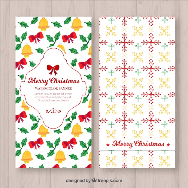 Gratis vector vrolijke kerstbanners met handgetekende elementen