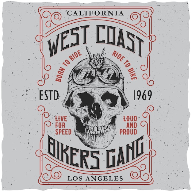 Gratis vector westkust bikers bende poster met t-shirt ontwerp en schedel in motorhelm afbeelding