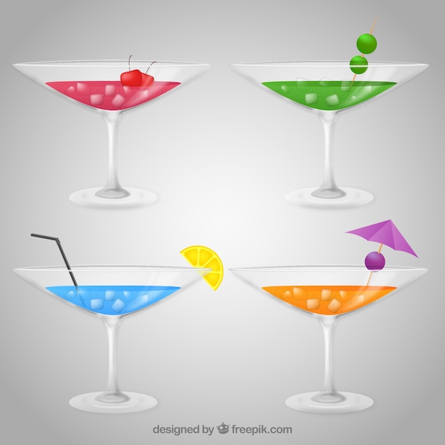 Gratis vector zomercocktailcollectie in realistische stijl