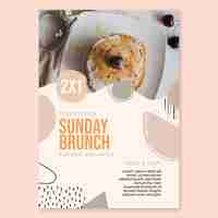 Gratis vector zondag brunch eten restaurant poster sjabloon